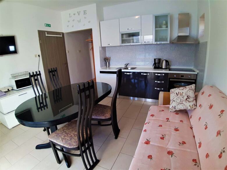Hotel Apartments Raffaello