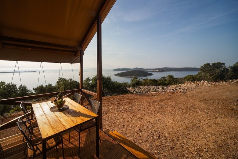 Glamping Tents Trasorka - Campsite