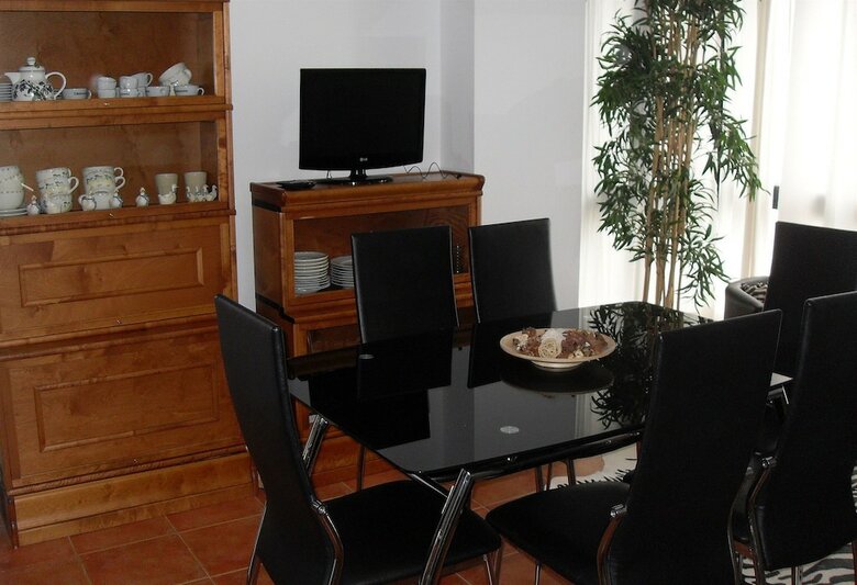 Apartamentos Habitat Zona Media