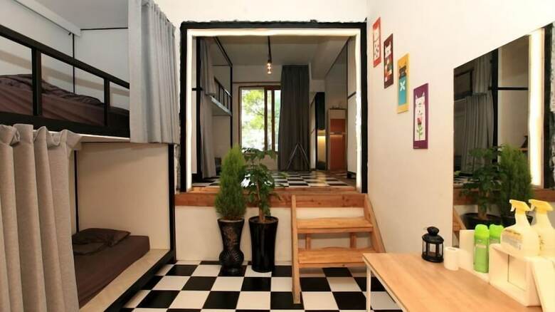 Hostal Wahaha Guesthouse - Hostel