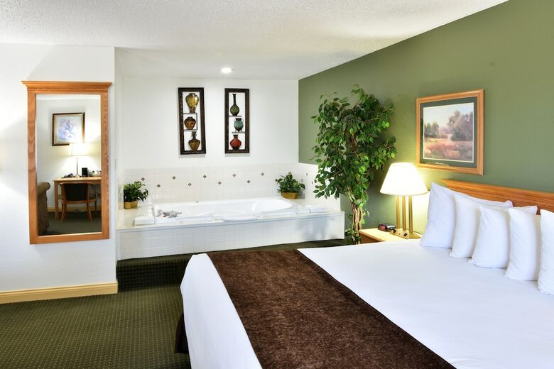 Hotel Baymont By Wyndham Robinson