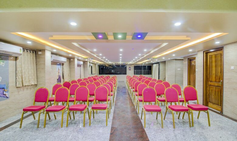 Hotel Treebo Trend Sls Grand
