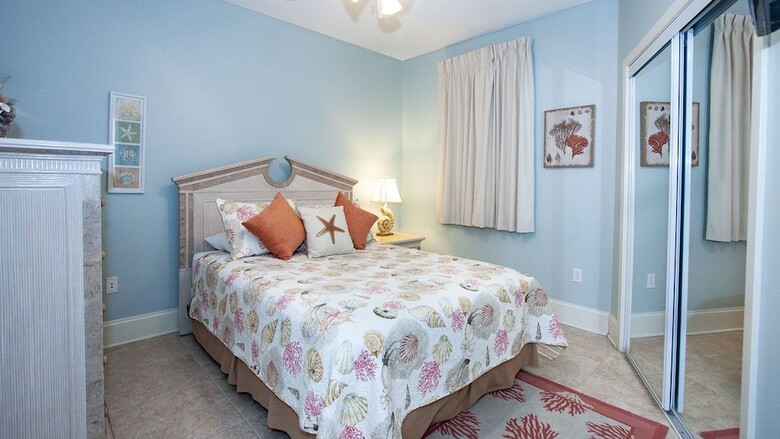 Condo Overlooking The Bay - Unit Crb0503