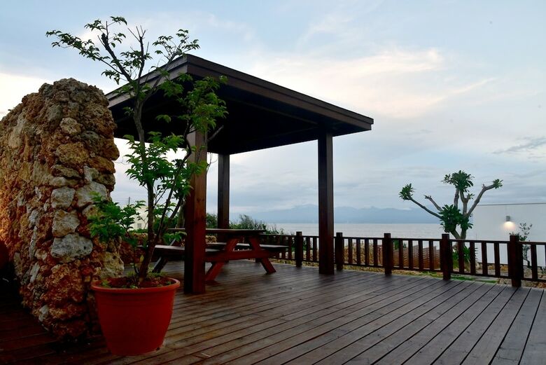 Hotel Xiaoliuqiu 1302 Seaview Guesthouse