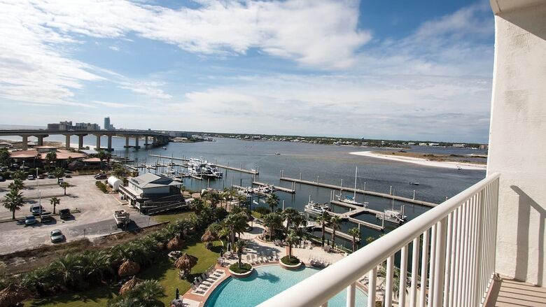 Beach Condo Views Of The Gulf - Unit Crb0716