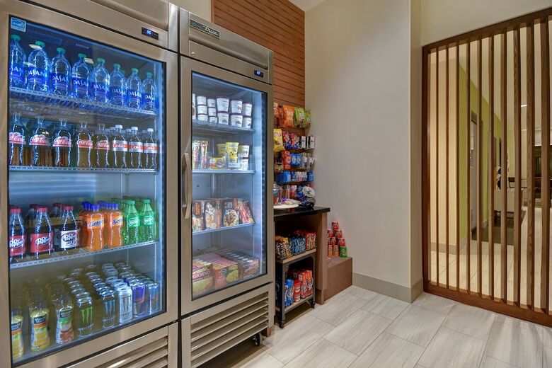 Hotel Holiday Inn Express And Suites Galveston Beach