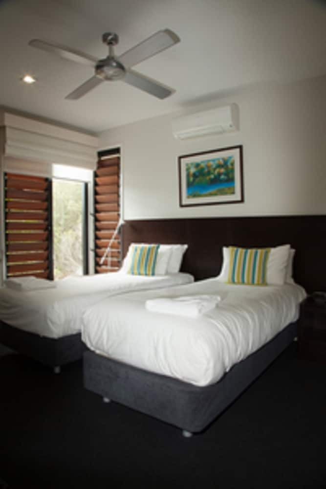 Beach Road Holiday Homes