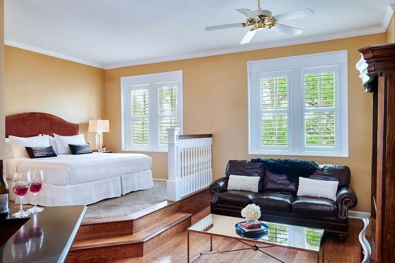 Posada Inn At Carnall Hall