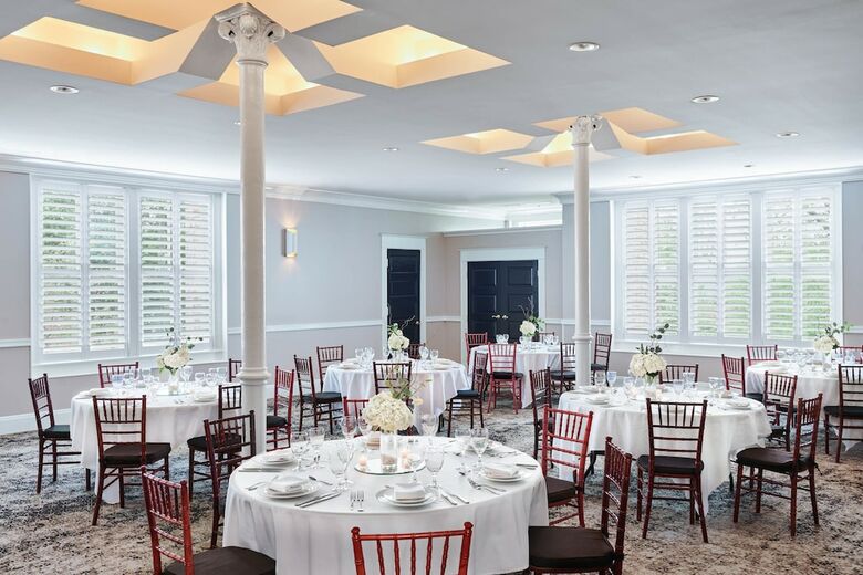 Posada Inn At Carnall Hall