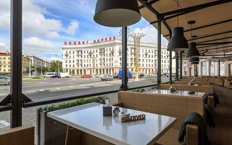 Aparthotel Irent.by Pobedy Square