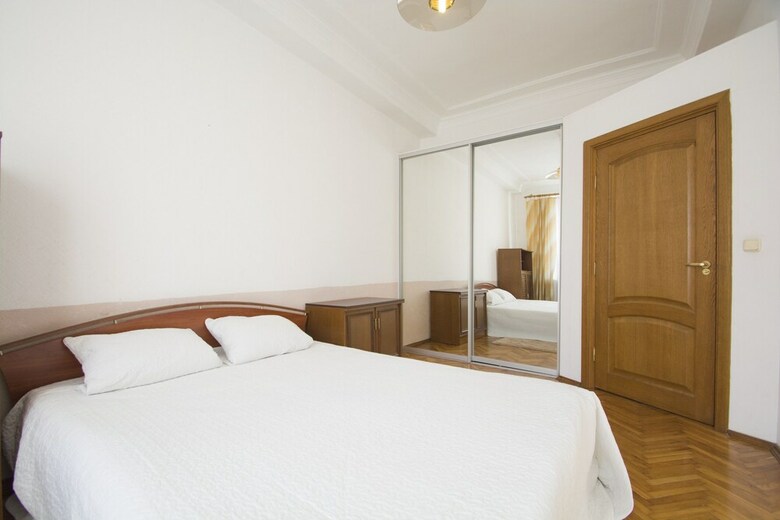 Aparthotel Irent.by Pobedy Square
