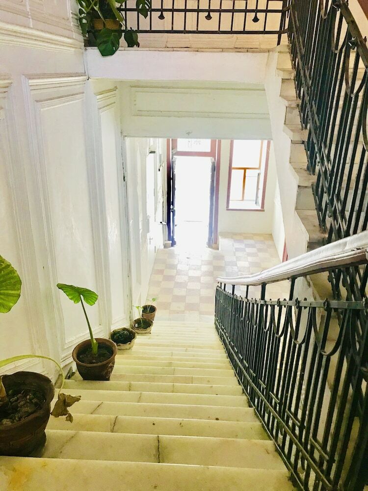 Hostal The Punjab Residency - Hostel