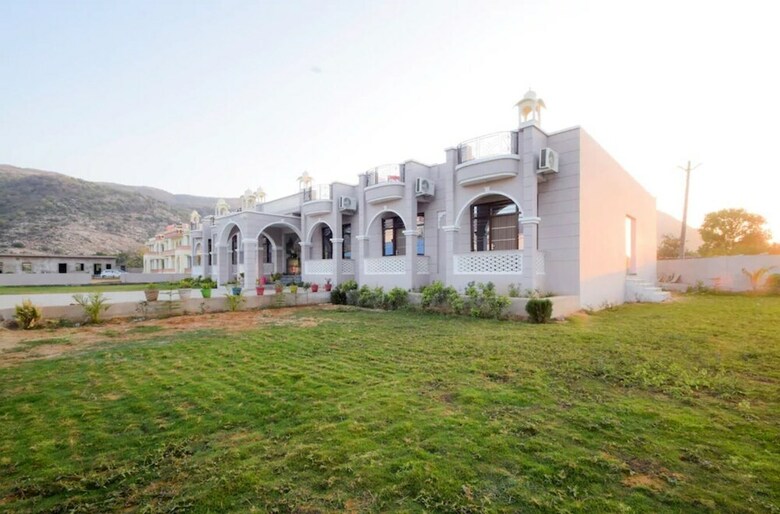 Hotel The Pushkar Mantra Resort