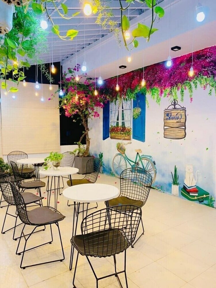 Hostal Homestay Shine House