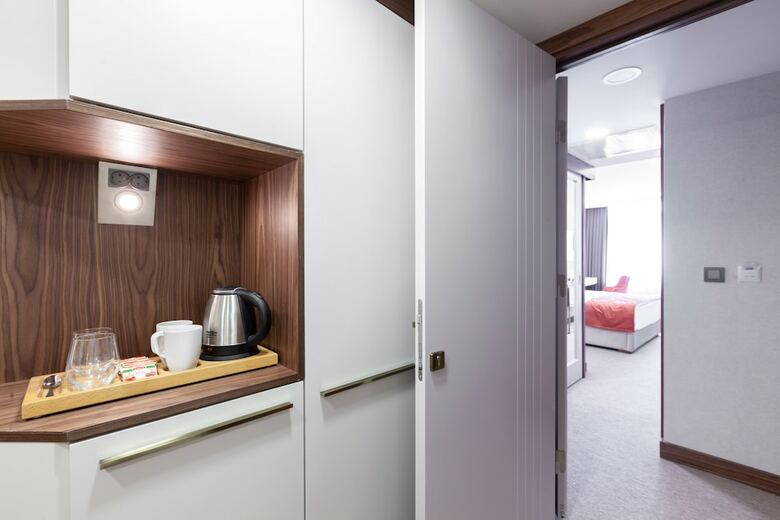 Sherry Suites Karak�y