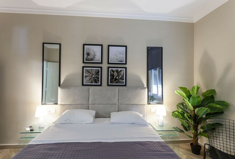 Apartamentos Privilege Apt With Private Yard- Parking