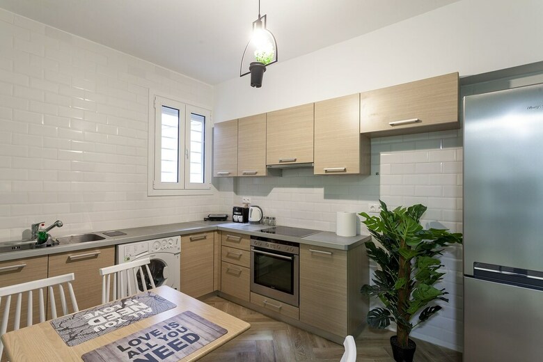 Apartamentos Privilege Apt With Private Yard- Parking