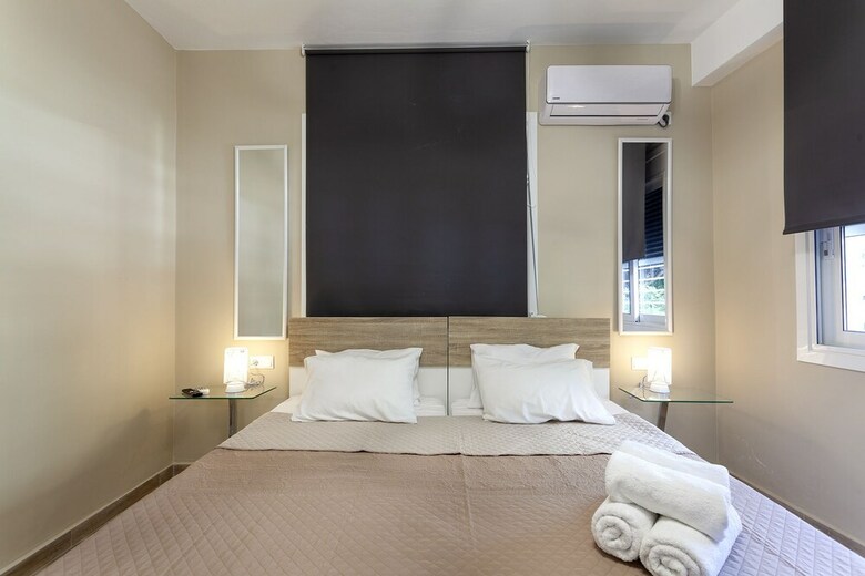 Apartamentos Privilege Apt With Private Yard- Parking