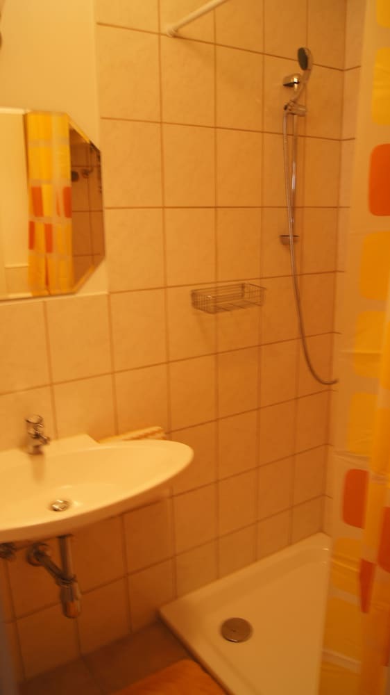 Pension G�stezimmer Im Alten Weingut