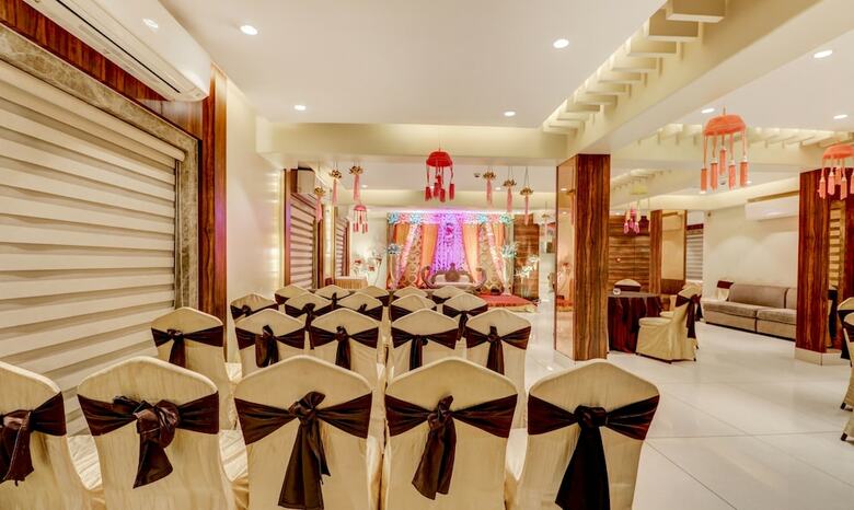 Hotel Treebo Trend Radhe Palace