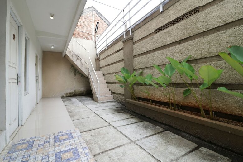 Hotel El Dhiya Syariah Tangerang