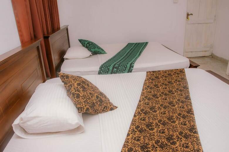 Hotel Kandy Holiday Bungalow