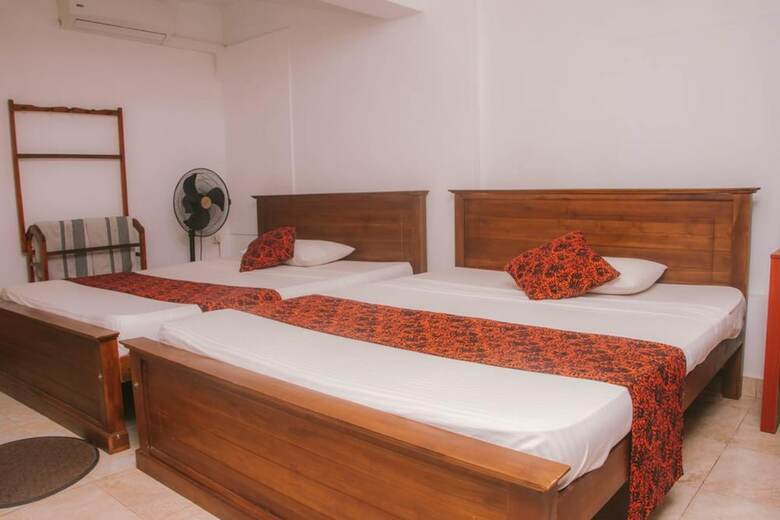 Hotel Kandy Holiday Bungalow