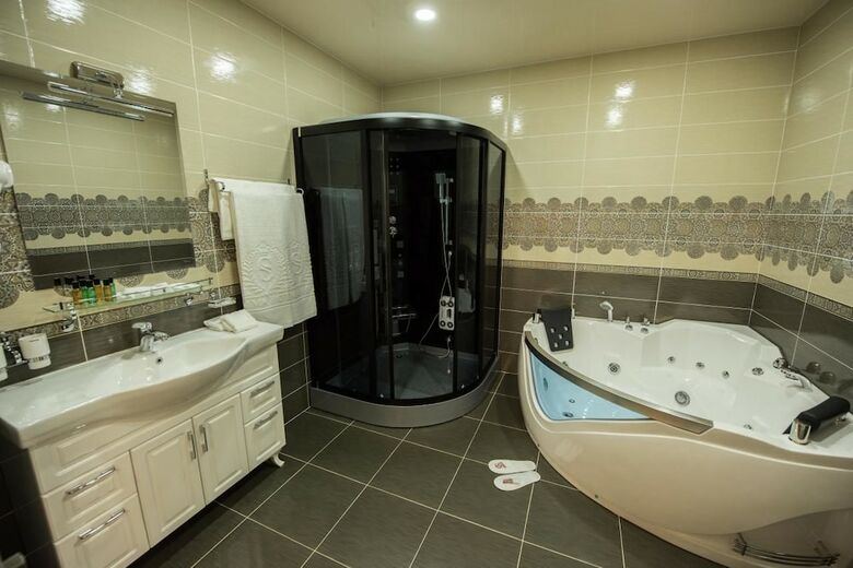 Simma Hotel Spa And Waterpark