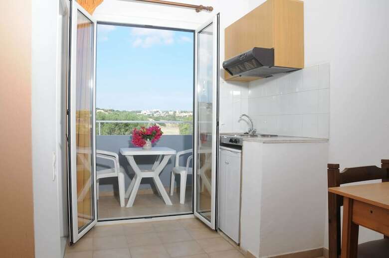 Mastorakis Hotel And Studios
