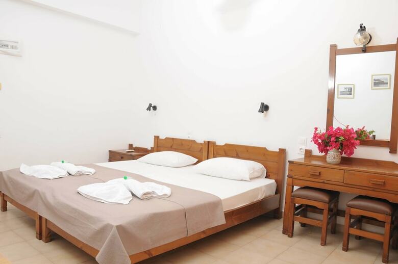Mastorakis Hotel And Studios