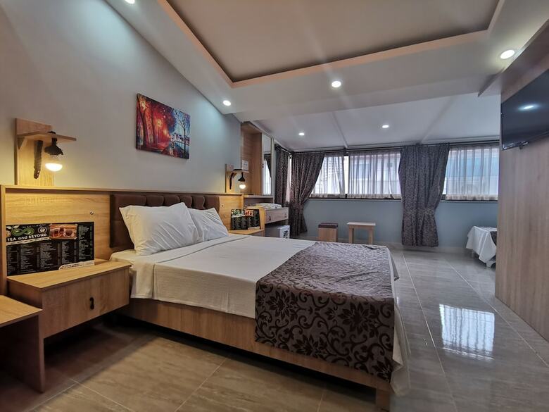 Hotel Beyond Otel