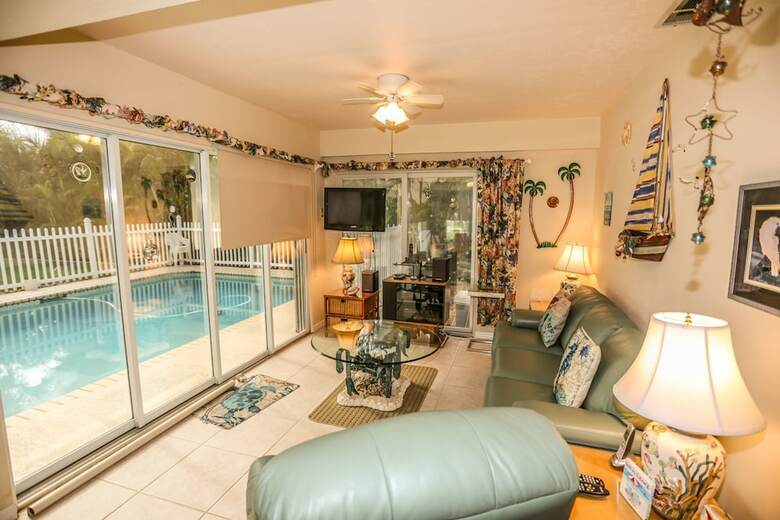 21088 St. Peters Dr. - M
