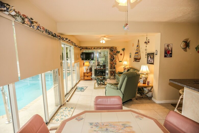 21088 St. Peters Dr. - M