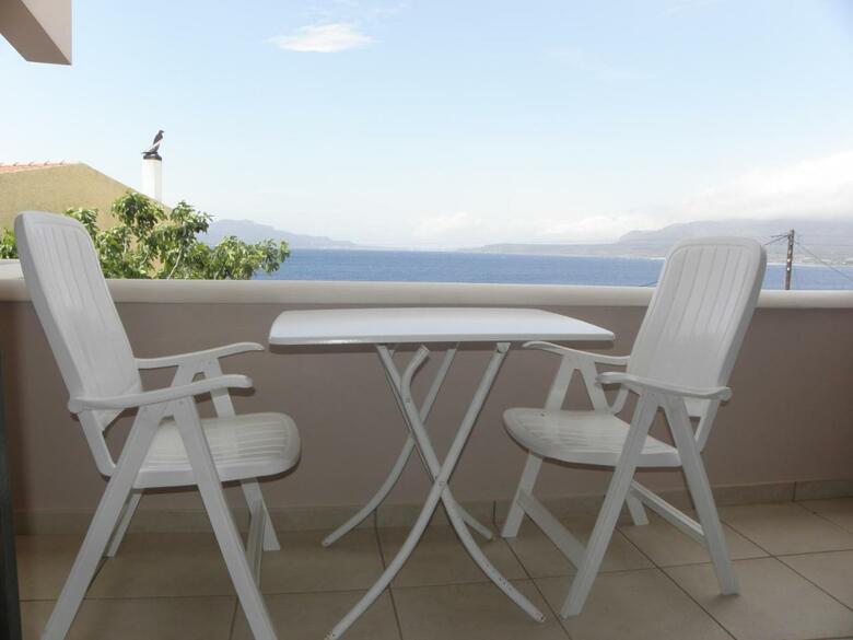 Lakonia Bay - Apartments