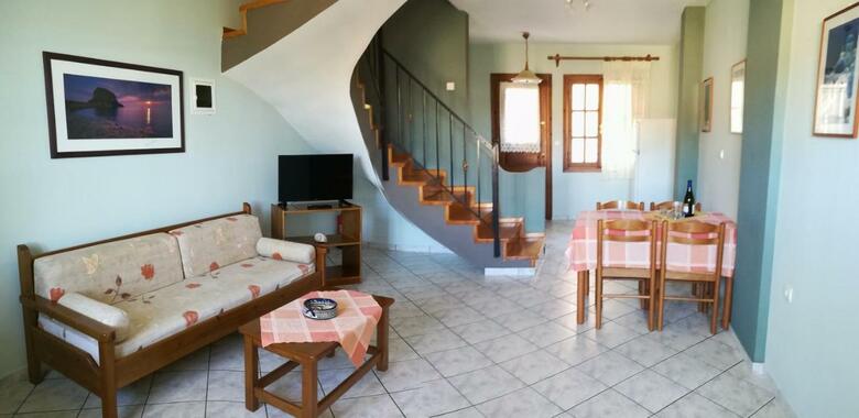 Lakonia Bay - Apartments
