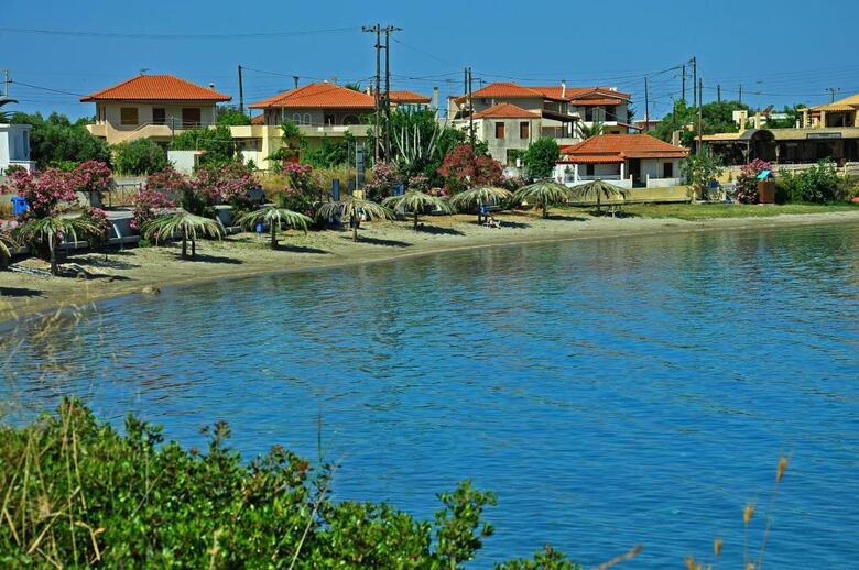 Lakonia Bay - Apartments