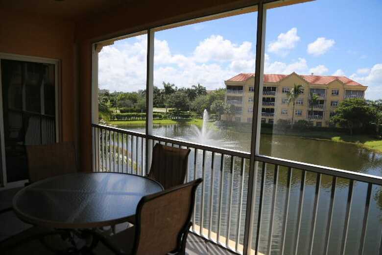 Apartamentos Bella Lago 434