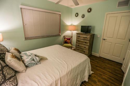 Harbor House 205
