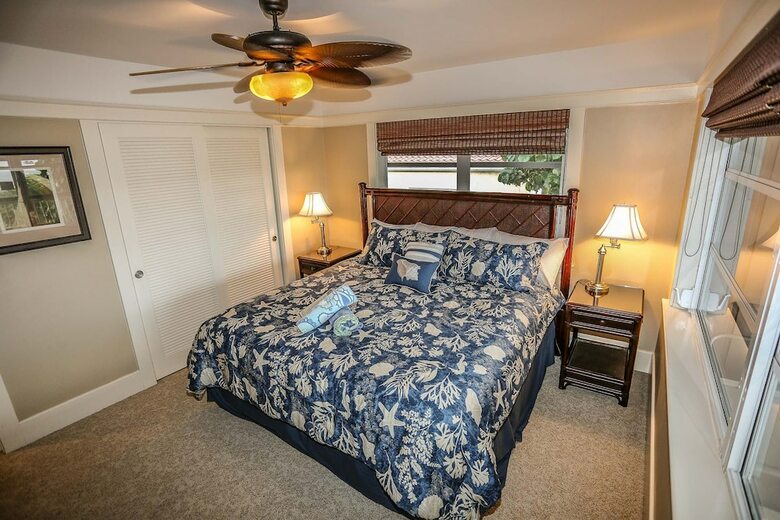 6140 Court A And B