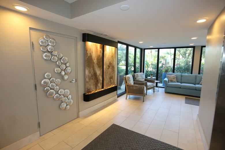 Riviera Club 1001
