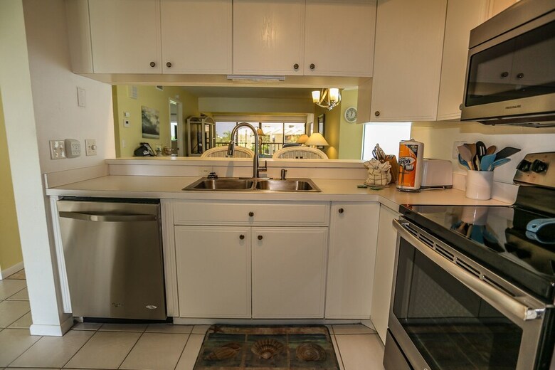 Bay Village 221