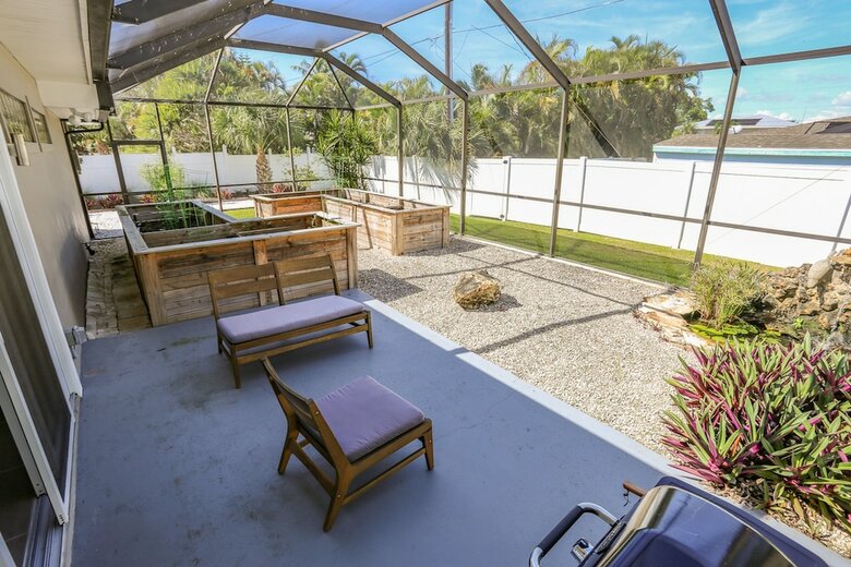 7987 Estero Blvd
