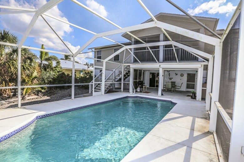 5211 Avenida Pescadora - M
