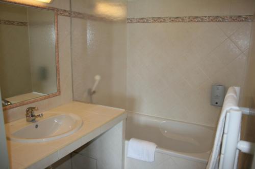 Hotel Auberge Des Salles