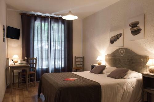 Hotel Logis H�tel Castel Mouisson