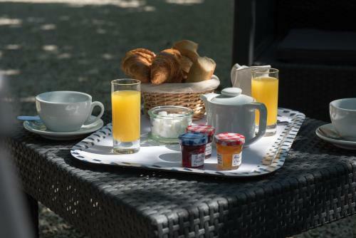 Hotel Logis H�tel Castel Mouisson