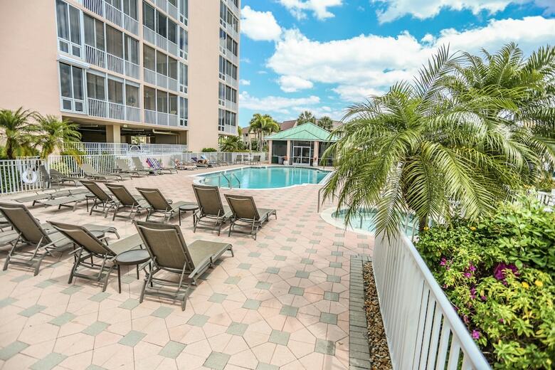 Palm Harbor Club 304