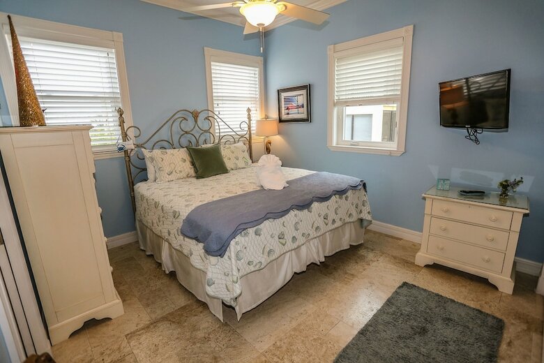 30-40 Gulf Beach Road Southern Dream Whole House