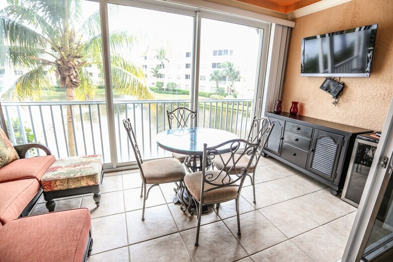Bella Lago 423