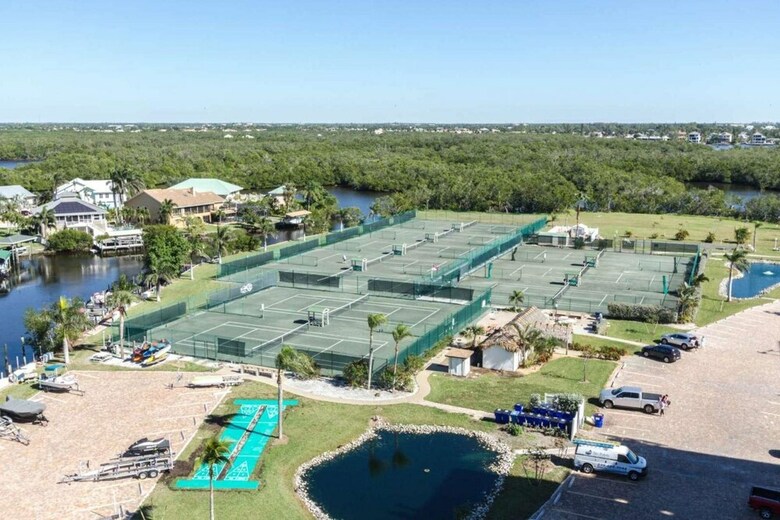 Beach & Tennis 2005